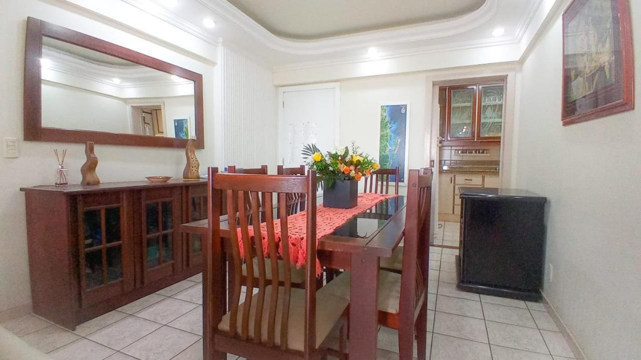03 Quartos, 50mt Mar, Em Balneario Camboriu